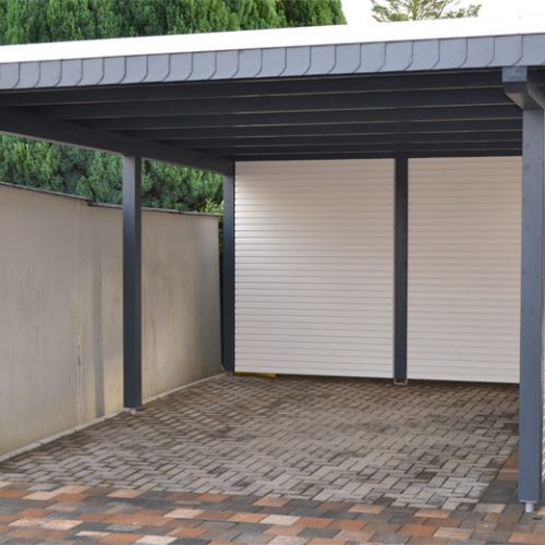 Flachdachcarport mit Abstellraum Detmold