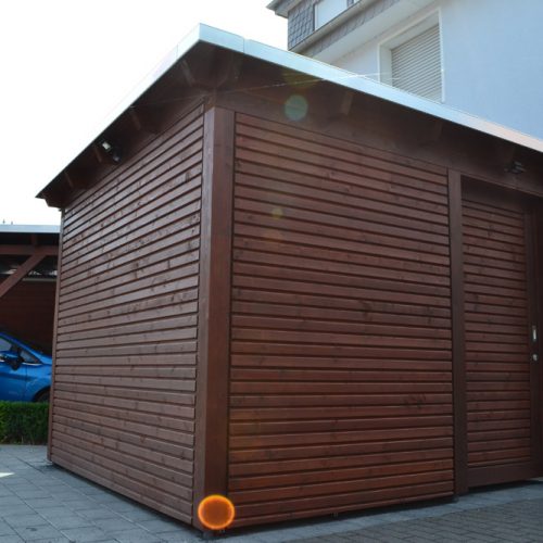 Carport und Abstellraum in Langenberg