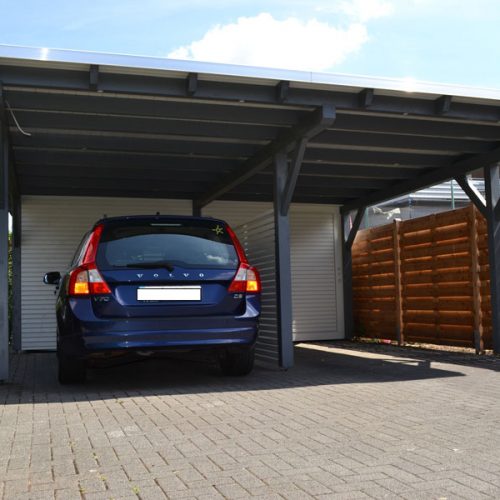 Doppelcarport mit Abstellräumen in Herford