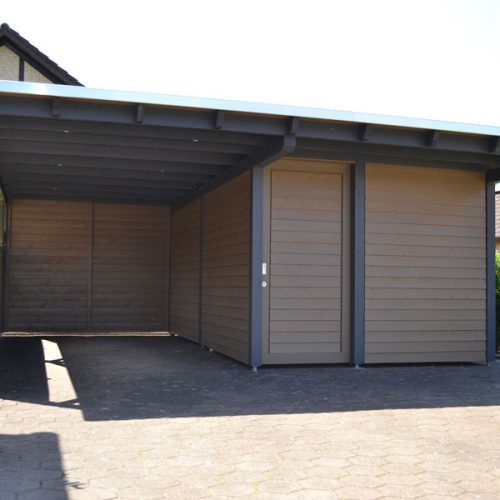 Flachdachcarport mit Abstellraum in Mastholte